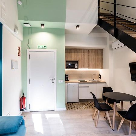 Apartamentos Turisticos De La Bernarda Caces 外观 照片